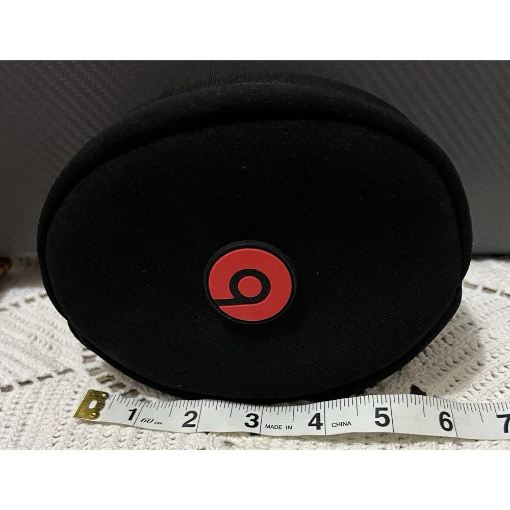 Beats Headphones - Red & Black - Zip Carrying Soft Bag/Pouch - Zipper‎ Closure